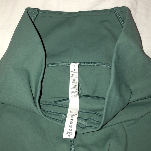Lululemon leggings - Picture 2 of 4